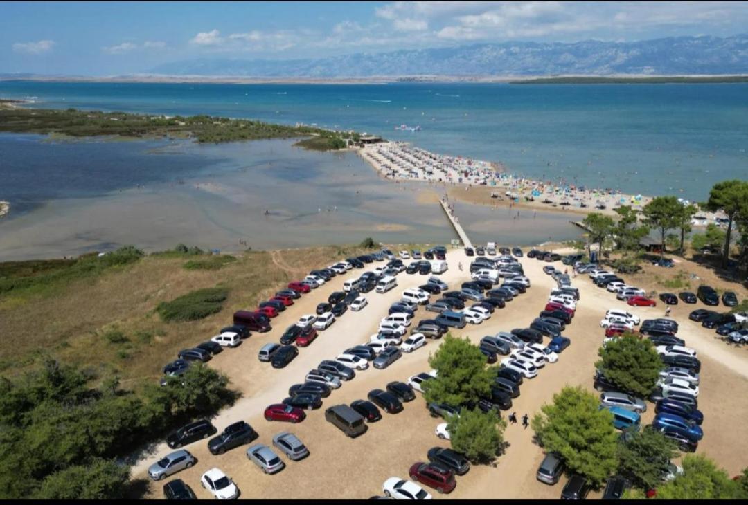 Apartments Branko Nin Bagian luar foto