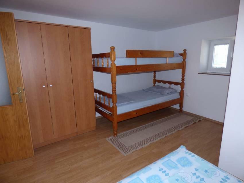 Apartments Branko Nin Bagian luar foto
